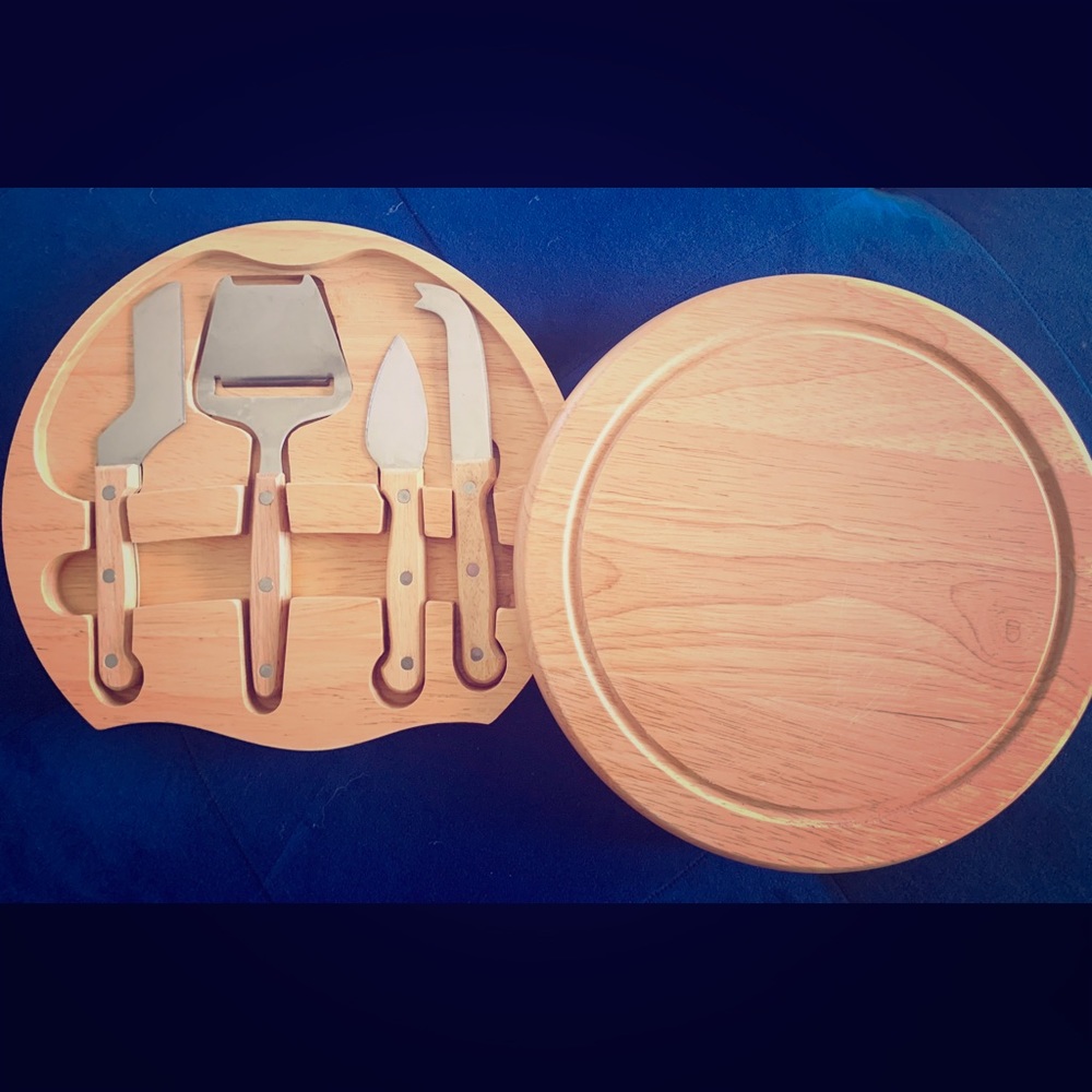 Cheese knives and board combination